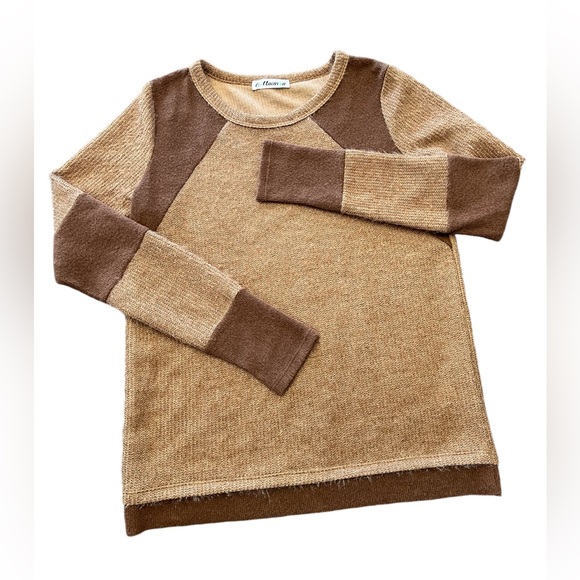 FUZZY SWEATER - Picture 9 of 11